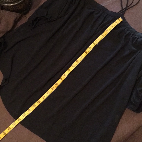 💕Host pick! Off shoulder halter top. “She & Sky” - Picture 6 of 7